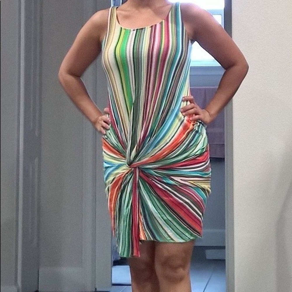 Gorgeous dress!